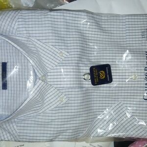 Club Room Men's Blue Striped Shirt Medium 15 1/2 Short Sleeve